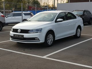 2017 Volkswagen Jetta VI Рестайлинг, белый, 1399000 рублей, вид 3