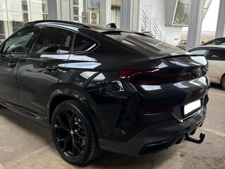 2020 BMW X6 40d III (G06), чёрный, 8850000 рублей, вид 5