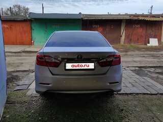 2011 Toyota Camry VII (XV50), серебристый, 2250000 рублей, вид 5