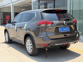 2022 Nissan X-Trail III Рестайлинг, коричневый, 1620000 рублей, вид 4