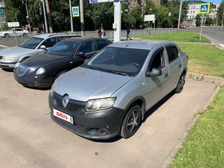 2015 Renault Logan II, серый, 300000 рублей, вид 1