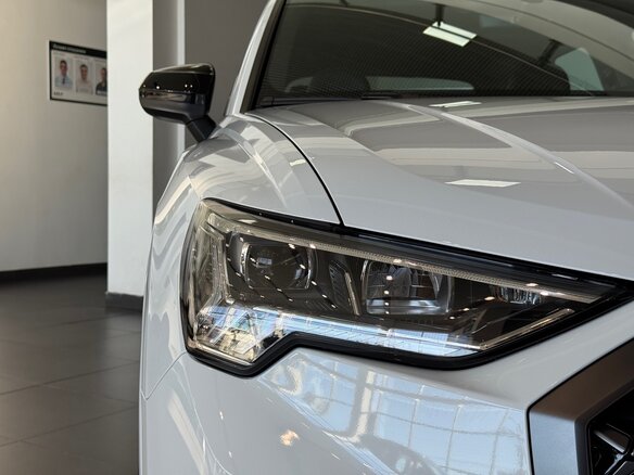 2026 Audi Q3 35 TFSI II (F3), белый, 4050000 рублей - вид 7