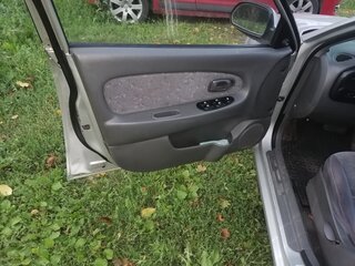 2006 Kia Spectra I Рестайлинг 2, серебристый, 299000 рублей, вид 3