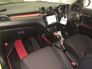 2020 Suzuki Swift V Рестайлинг, жёлтый, 1300000 рублей, вид 4