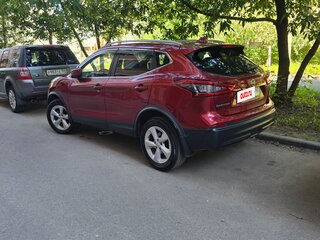 2020 Nissan Qashqai II Рестайлинг, красный, 2150000 рублей, вид 5