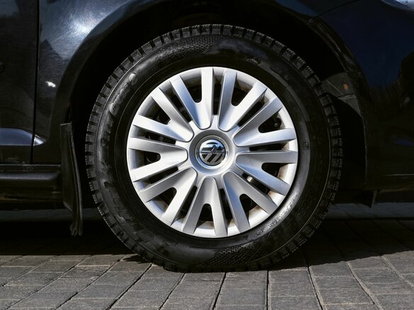 2010 Volkswagen Golf Plus BiFuel II, чёрный, 673000 рублей - вид 18
