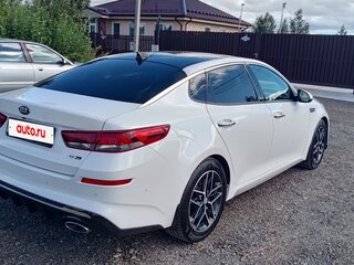 2018 Kia Optima IV Рестайлинг, белый, 1650000 рублей, вид 4