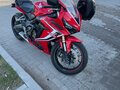 2020 Honda CBR 650R, красный, 950000 рублей