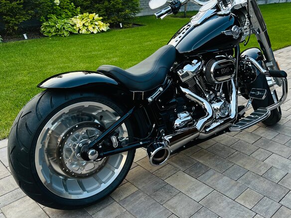 2020 Harley-Davidson Fat Boy, чёрный, 3000000 рублей - вид 19