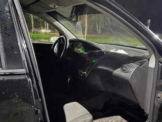 2004 Ford Focus I Рестайлинг, чёрный, 80000 рублей, вид 4