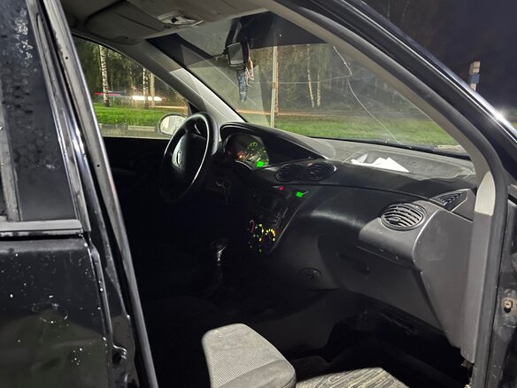 2004 Ford Focus I Рестайлинг, чёрный, 80000 рублей - вид 3