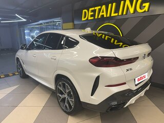 2020 BMW X6 30d III (G06), белый, 7900000 рублей, вид 3