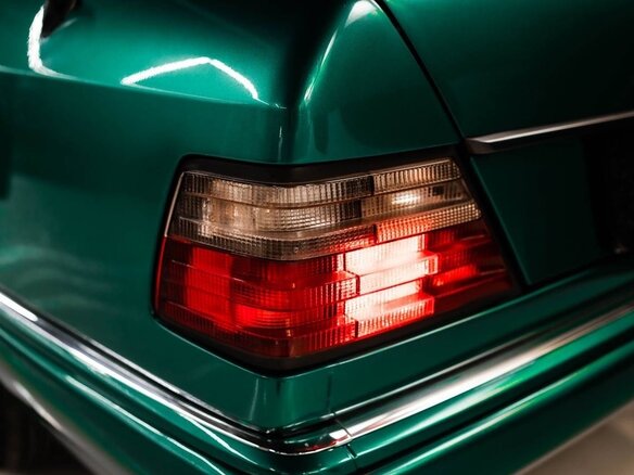 1994 Mercedes-Benz E-Класс 200 I (W124), зелёный, 3890000 рублей - вид 16