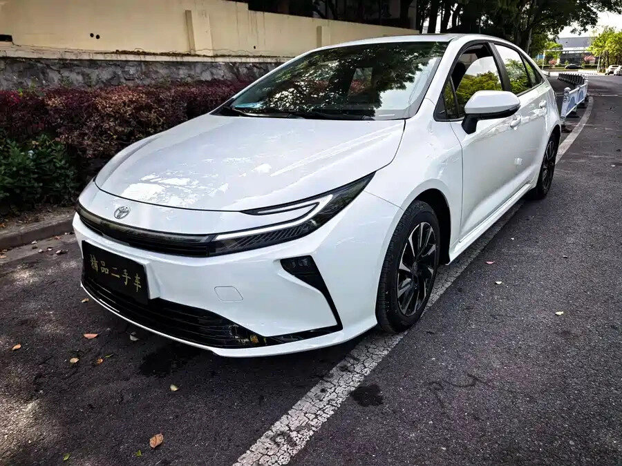 Открыть фотографии: Toyota Corolla XII (E210) Рестайлинг 2