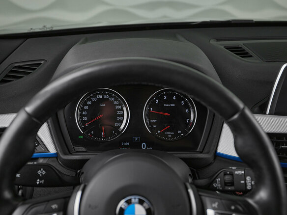 2019 BMW X1 20i xDrive II (F48), чёрный - вид 11
