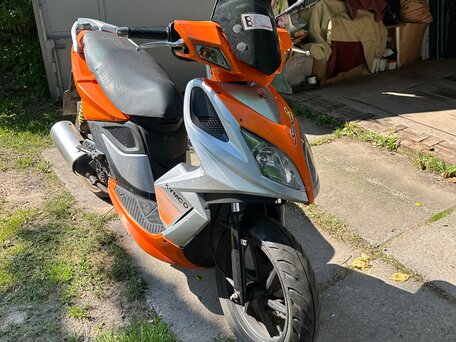 2008 Kymco Super 8, оранжевый, 75000 рублей, вид 2