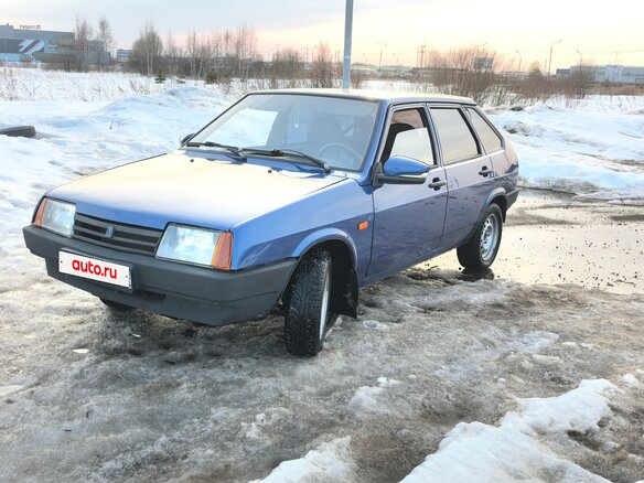 2002 Lada (ВАЗ) 21093i, серебристый, 299000 рублей