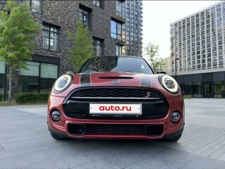 2020 Mini Hatch Cooper S III (F55/F56) Рестайлинг, красный, 2200000 рублей, вид 2