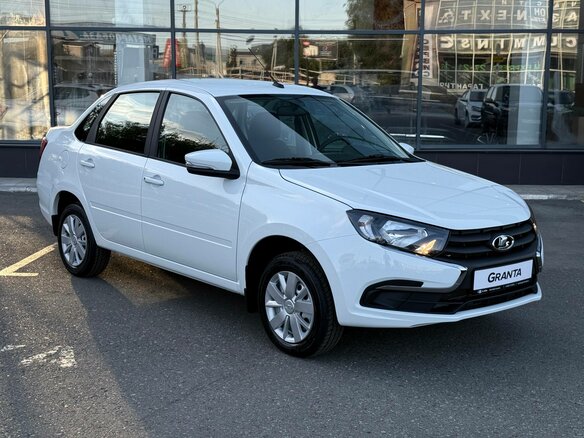 2026 Lada (ВАЗ) Granta I Рестайлинг, белый, 1068000 рублей - вид 6