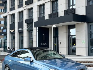 2012 Mercedes-Benz E-Класс 200 7G-Tronic IV (W212, S212, C207), голубой, 1650000 рублей, вид 4