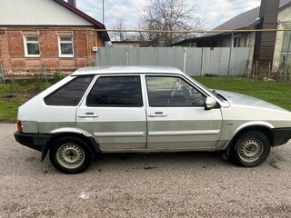 2003 Lada (ВАЗ) 21093i, серебристый, 125000 рублей, вид 2