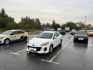 2010 Mazda 3 II (BL), белый, 380000 рублей, вид 2