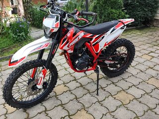 Procida CB300F