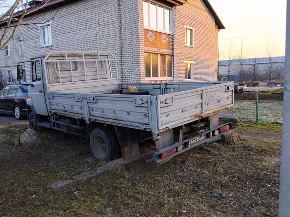 2000 ЗИЛ 5301 "Бычок", серый, 250000 рублей