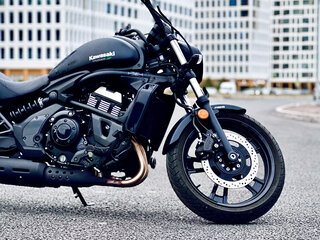 2021 Kawasaki EN650 Vulcan S, чёрный, 850000 рублей, вид 1