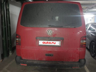 2005 Volkswagen Transporter T5, красный, 1000000 рублей, вид 4