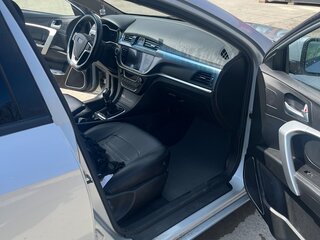 2019 Geely Emgrand 7 I Рестайлинг, серебристый, 780000 рублей, вид 4