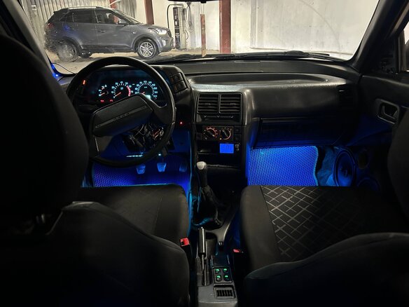 2006 Lada (ВАЗ) 2112, серебристый, 125000 рублей - вид 9