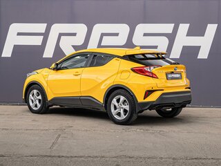 2018 Toyota C-HR I, жёлтый, 2069000 рублей, вид 2