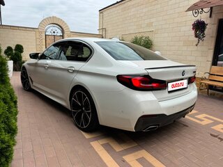 2021 BMW 5 серии 520i VII (G30/G31/G38) Рестайлинг, белый, 5200000 рублей, вид 5