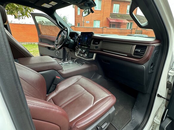 2022 Ford Expedition IV Рестайлинг, белый, 10000000 рублей - вид 31