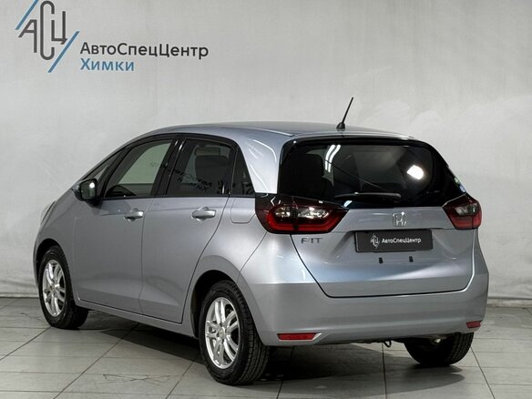 2021 Honda Fit IV, серый, 1269800 рублей - вид 16