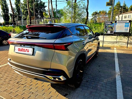 2024 Omoda C5 I, серый, 1650000 рублей, вид 4