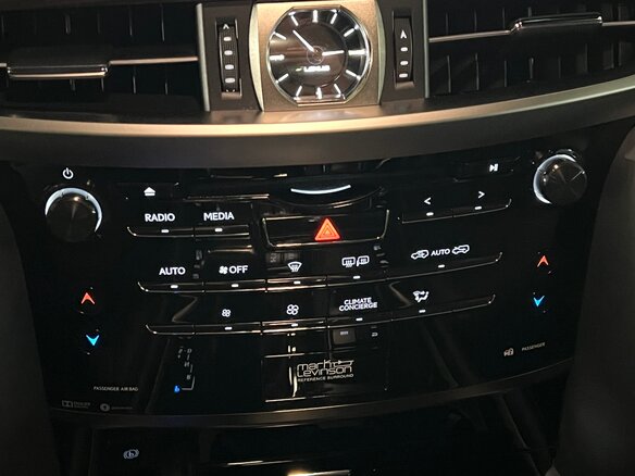 2020 Lexus LX 570 III Рестайлинг 2, чёрный, 11185000 рублей - вид 24