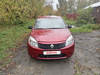 2010 Renault Sandero I, красный, 500000 рублей, вид 1