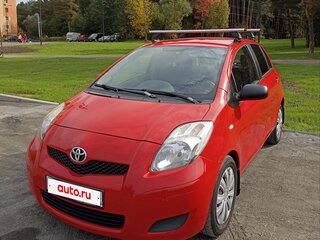 2009 Toyota Yaris II Рестайлинг, красный, 500000 рублей, вид 2