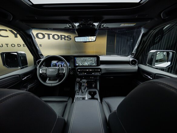 2025 Toyota Land Cruiser Prado 250 Series, белый, 10200000 рублей - вид 22