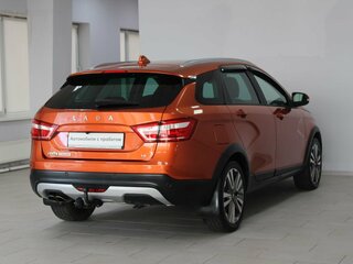 2018 Lada (ВАЗ) Vesta SW Cross I, оранжевый, 869900 рублей, вид 4