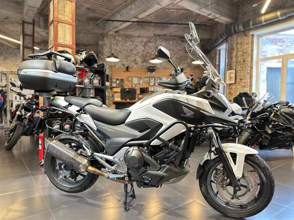 2014 Honda NC 750X, белый, 600000 рублей - вид 9