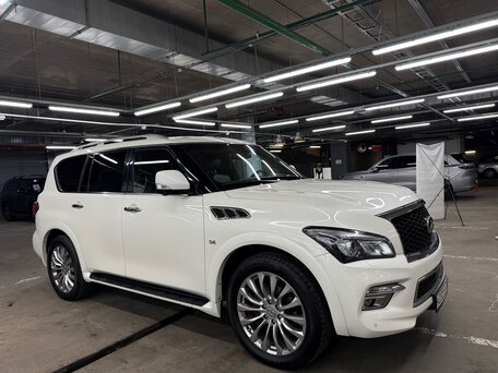 2015 Infiniti QX80 I Рестайлинг, белый, 3100000 рублей, вид 5