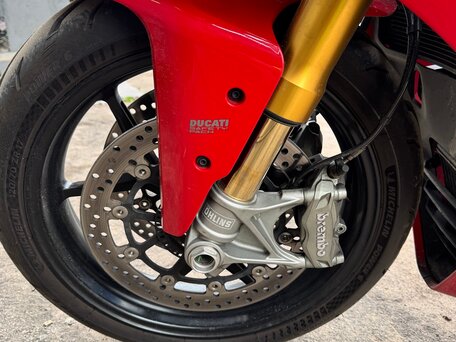 2017 Ducati Supersport, красный, 920000 рублей, вид 4