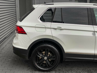 2019 Volkswagen Tiguan II, белый, 2690000 рублей, вид 5