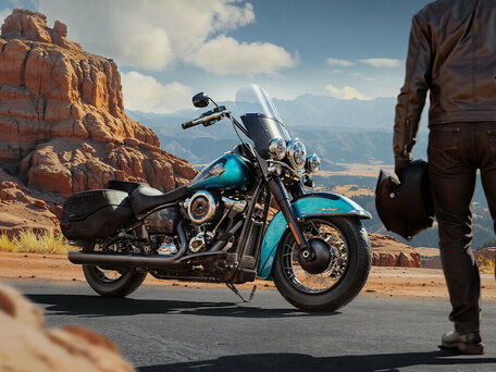 2026 Harley-Davidson Heritage, голубой, 3650000 рублей, вид 2