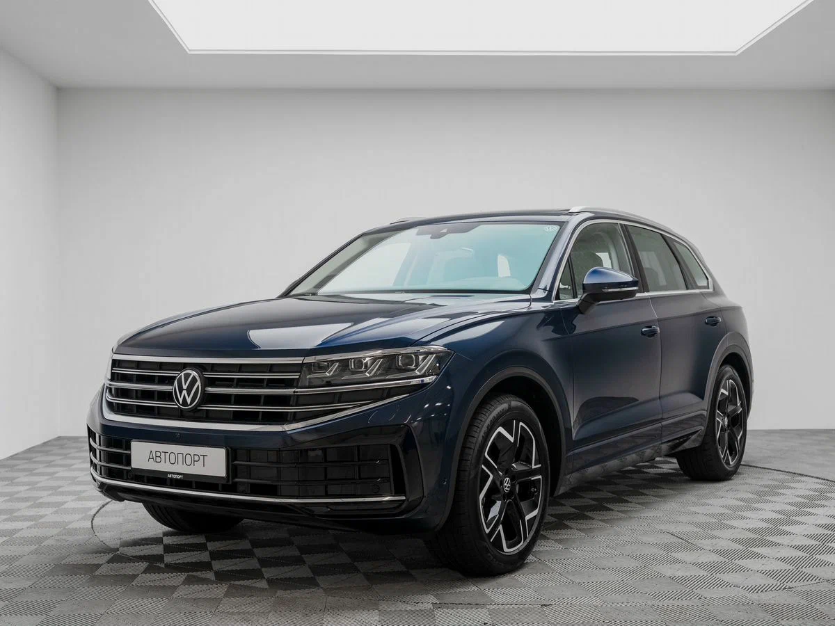 Открыть фотографии: Volkswagen Touareg III Рестайлинг