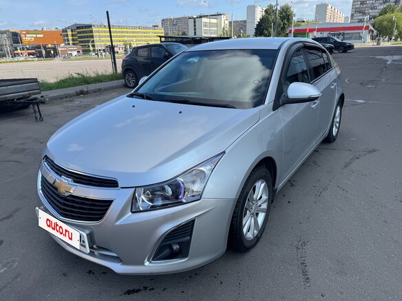 2013 Chevrolet Cruze I Рестайлинг, серебристый