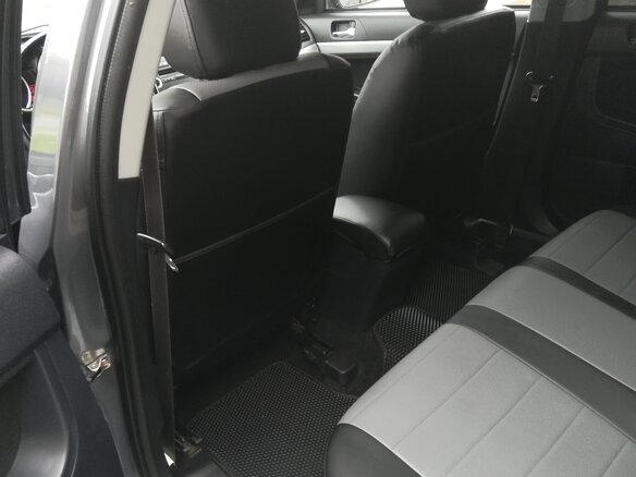 2010 Mitsubishi Lancer X, серый, 780000 рублей - вид 13